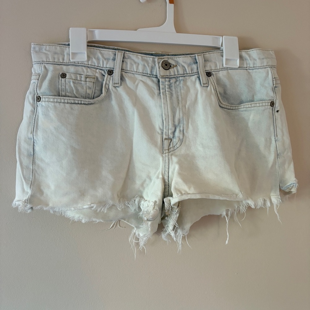 7 For All Mankind Light Wash Distressed Cutoff Denim Shorts Size 30 - Picture 1 of 4